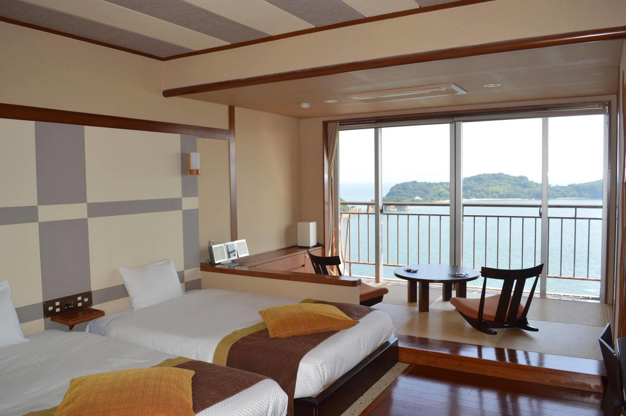 Tenku Hotel Kairo Tonosho  ภายนอก รูปภาพ