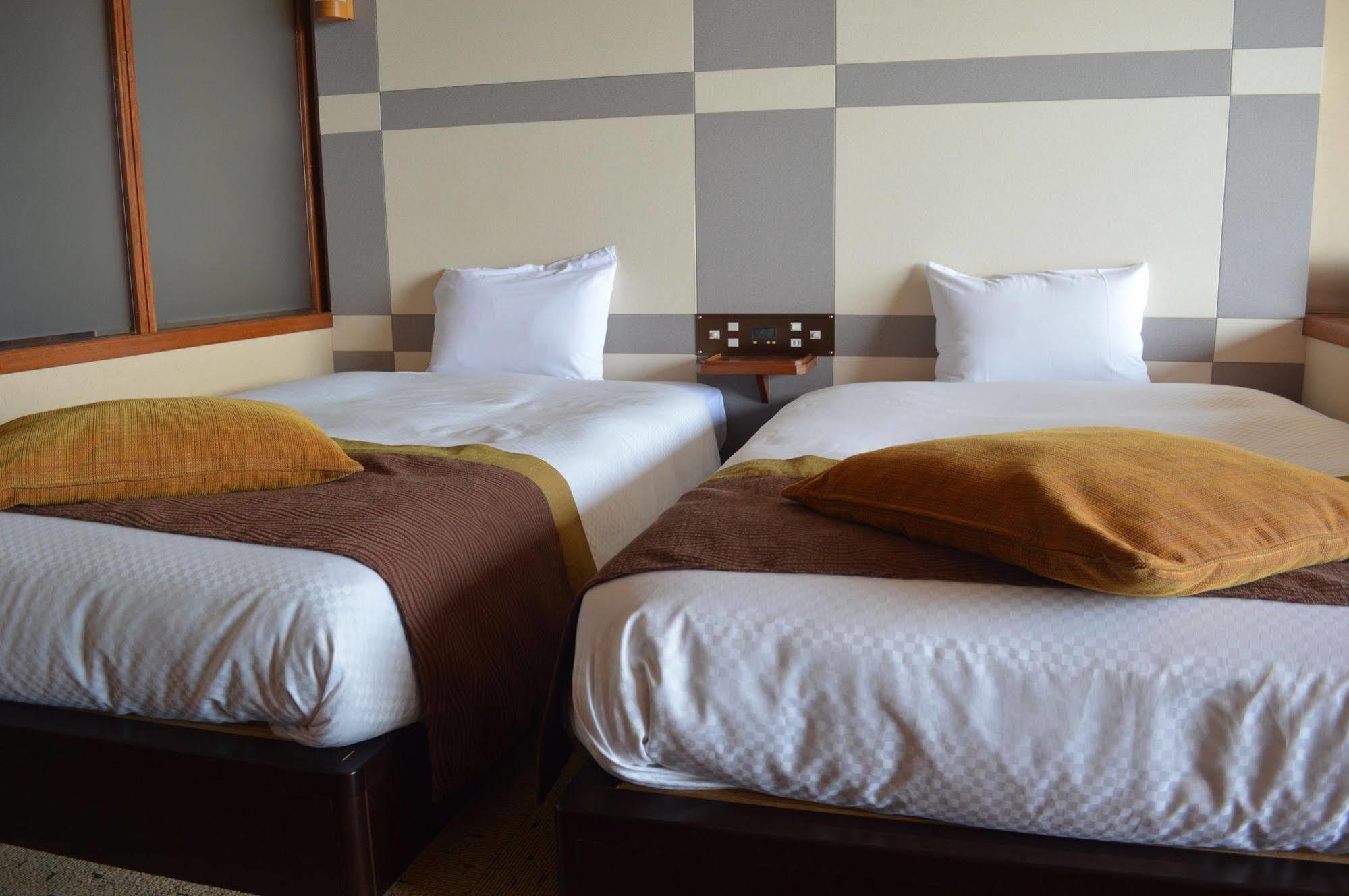Tenku Hotel Kairo Tonosho  ภายนอก รูปภาพ